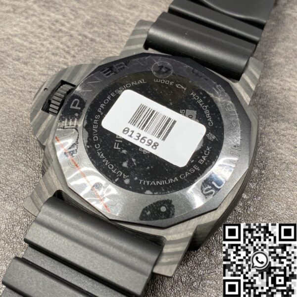 Panerai Submersible Replica PAM01616 Black Dial Size 47mm