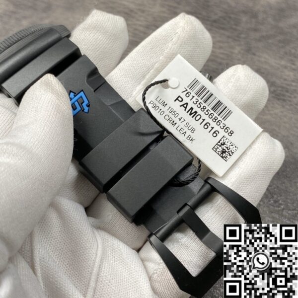 Panerai Submersible Replica PAM01616 Black Dial Size 47mm