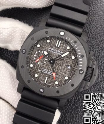 Panerai Submersible Watches GMT PAM01039 Gray Dial 47mm