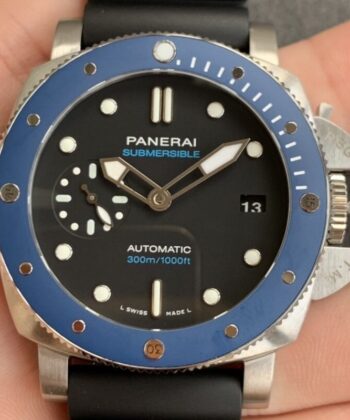 Submersible Fake Watch Panerai PAM01209 Black Dial Size 42mm