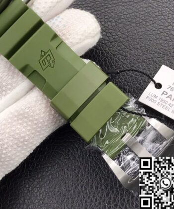 New Panerai Submersible​ PAM01055 Green Dial Size 42mm