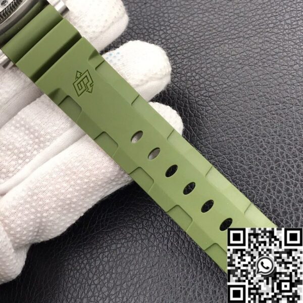 New Panerai Submersible​ PAM01055 Green Dial Size 42mm
