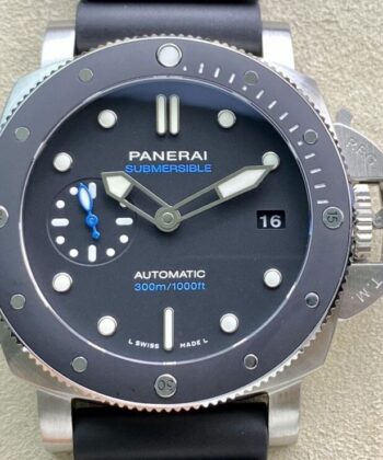 Panerai Fake Watch Submersible PAM00683 Black Dial Size 42mm