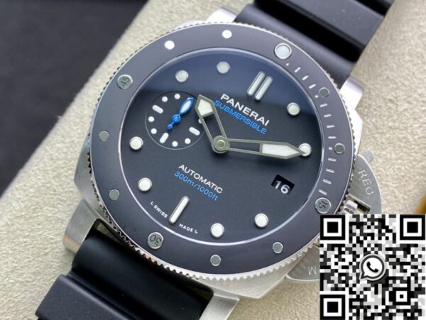 Panerai Fake Watch Submersible PAM00683 Black Dial Size 42mm