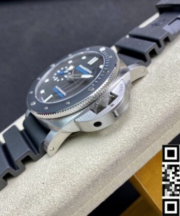 Panerai Fake Watch Submersible PAM00683 Black Dial Size 42mm