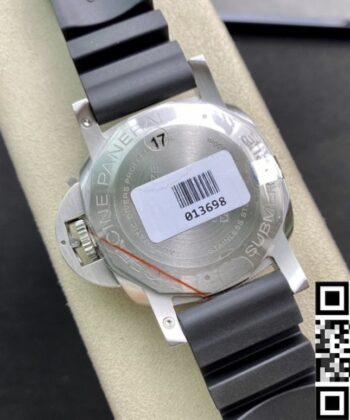 Panerai Fake Watch Submersible PAM00683 Black Dial Size 42mm