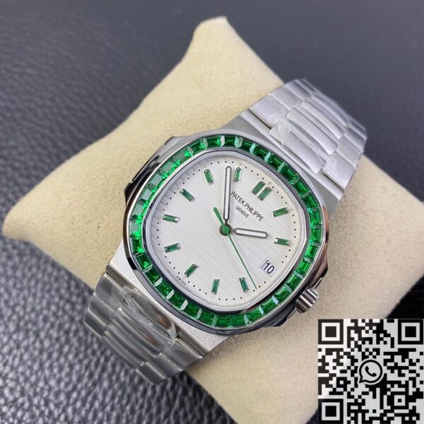 Nautilus Patek Philippe​ 5711 Emerald Diamond White Dial Watch