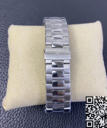 Nautilus Watch Patek Philippe 5711 Red Diamond White Dial PPF