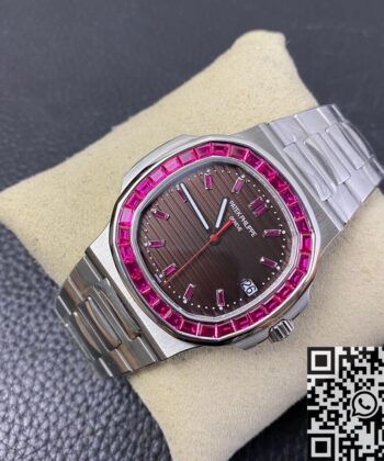 Patek Philippe Nautilus Chronograph​ 5711 Red Diamond