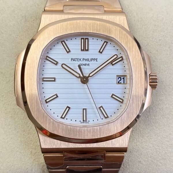 Patek Philippe Nautilus Platinum 5711R White Dial Rose Gold