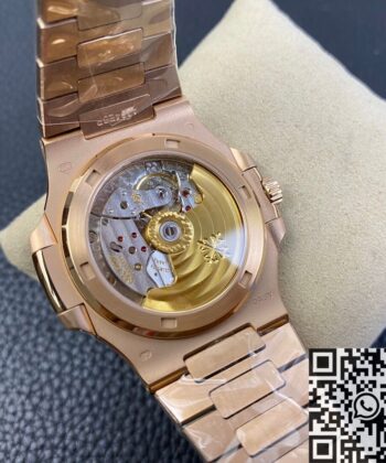 Patek Philippe Nautilus Platinum 5711R White Dial Rose Gold