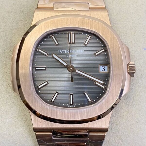 Patek Philippe Gold Nautilus​ 5711R-001 Rose Gold Watches PPF