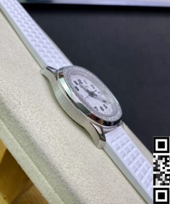 Aquanaut Patek Philippe Watch 5067A-024 Women's Diamond