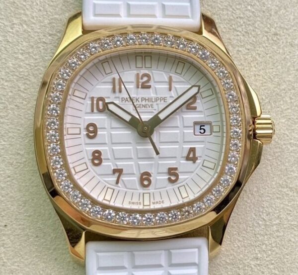 Patek Philippe Watch Aquanaut 5067A Women’s Rose Gold