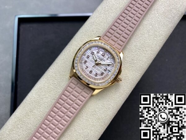 Women's Patek Philippe Aquanaut 5072R-001 Rose Gold Diamond