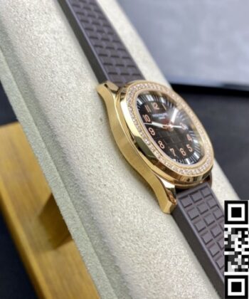 Patek Philippe Aquanaut Ladies 5068R-001 Rose Gold Diamond