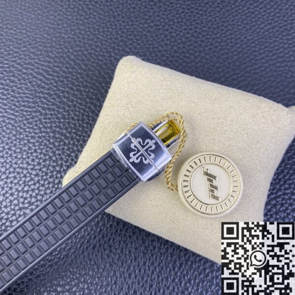 Patek Philippe Aquanaut Women's 5067A-001 Diamond Watch