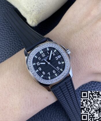 Patek Philippe Aquanaut Women's 5067A-001 Diamond Watch