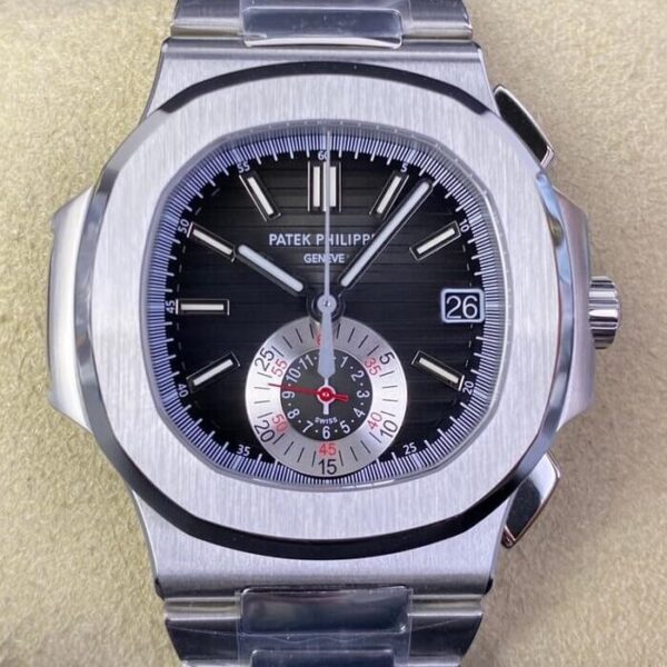 Patek Philippe Nautilus VS Aquanaut 5980/1A-014 Black Dial