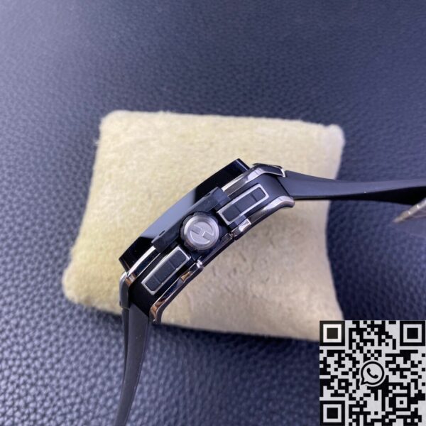 BBF Square Bang Unico Hublot 821.NM.0170.RX Ceramics Watch