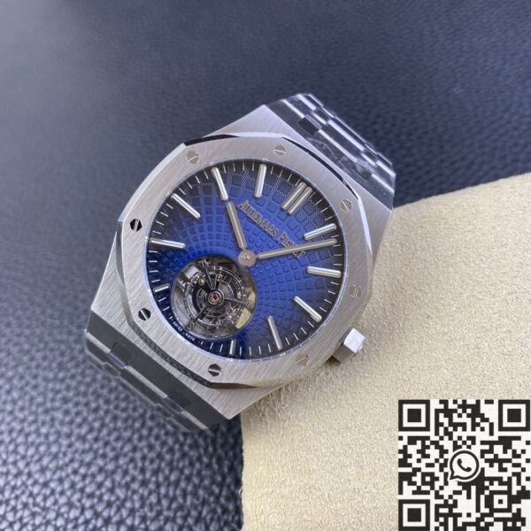 R8 Royal Oak Watch Audemars Piguet 26530ST.OO.1220ST.01