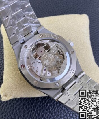 R8 Royal Oak Watch Audemars Piguet 26530ST.OO.1220ST.01