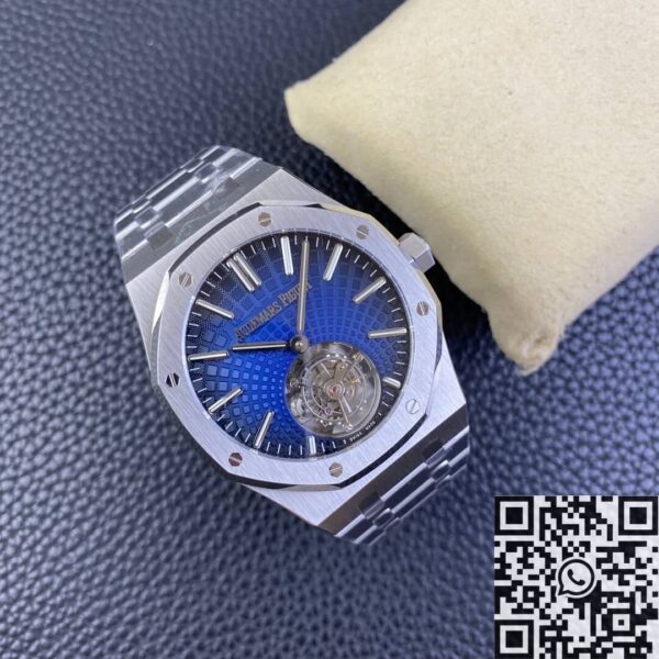 R8 Royal Oak Watch Audemars Piguet 26530ST.OO.1220ST.01