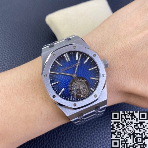 R8 Royal Oak Watch Audemars Piguet 26530ST.OO.1220ST.01