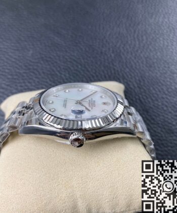Rolex Datejust Diamonds M126334-0020 Mother Of Pearl Dial