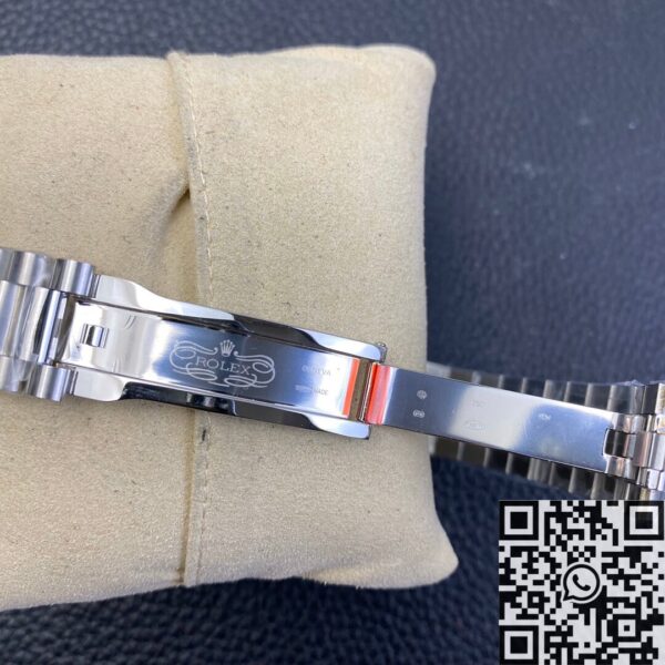 Rolex Day-Date Rolex M128239-0007 White Mother-of-Pearl Dial