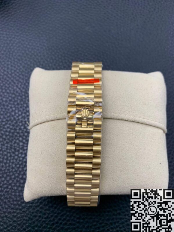 Rolex Day Date Mens 118238 Gold Watch Size 40mm EW Factory