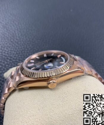 Rolex Day Date Wrist​ M228235 Black Dial Rose Gold Size 40mm