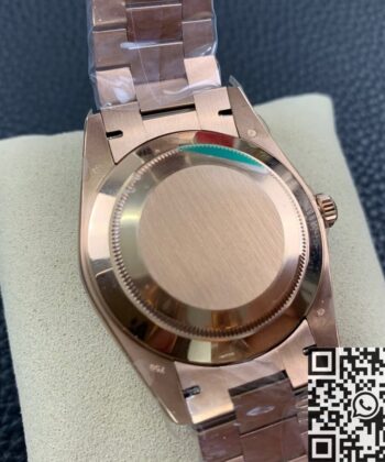 Rolex Day Date Wrist​ M228235 Black Dial Rose Gold Size 40mm