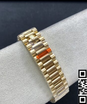 Replica Rolex Day Date M228238-0005 Champagne Dial 40mm