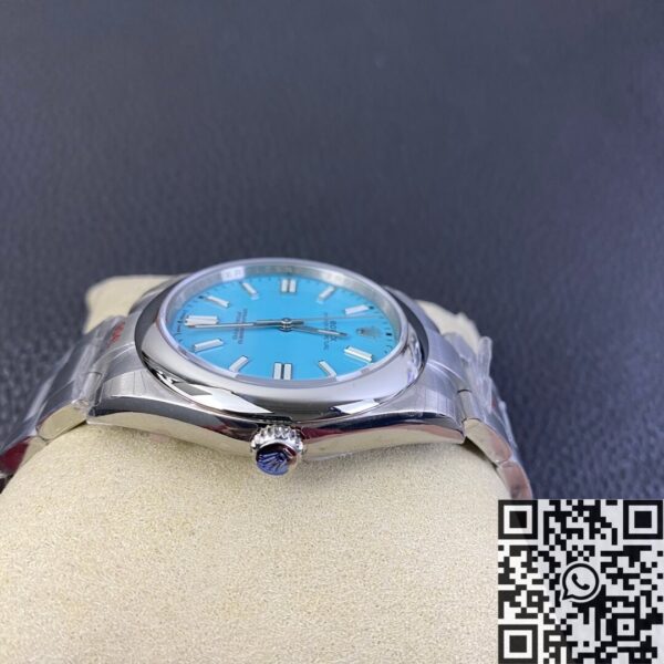 Rolex Oyster Perpetual Date Just​ M124300-0006 Tiffany Blue Dial
