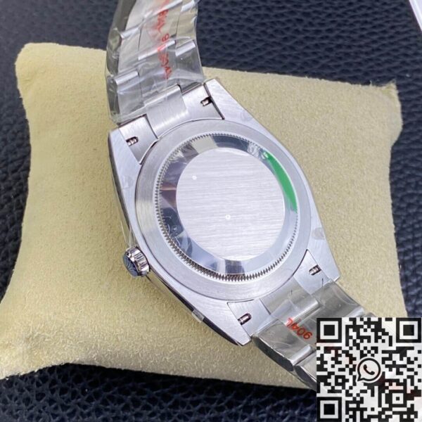 Oyster Perpetual Rolex Watches M124300-0005 Green Dial 41mm