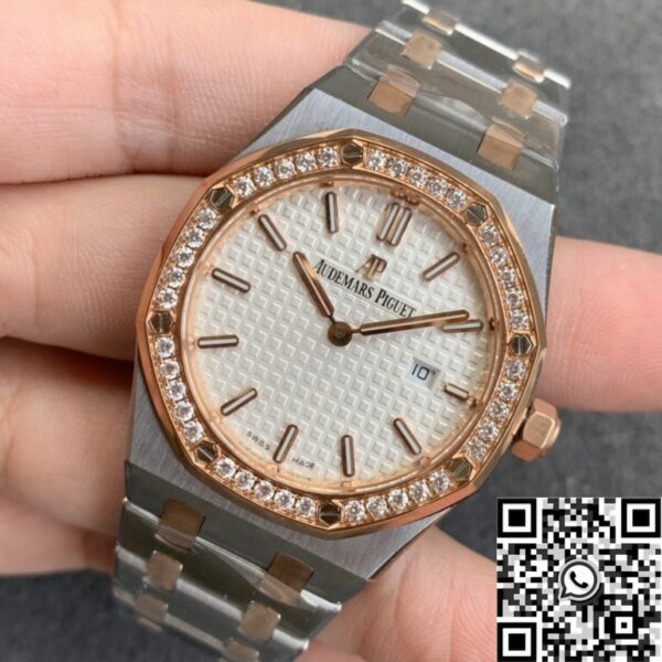 Audemars Piguet Royal Oak For Sale 67651SR.ZZ.1261SR.01