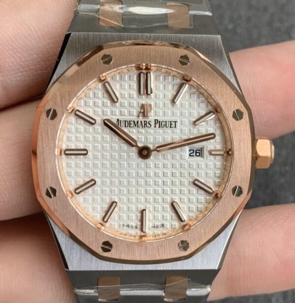 Audemars Piguet Royal Oak Selfwinding​ 67651ST Rose Gold