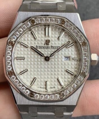 Audemars Piguet Royal Oak Ladies Watch 67651ST.ZZ.1261ST.01