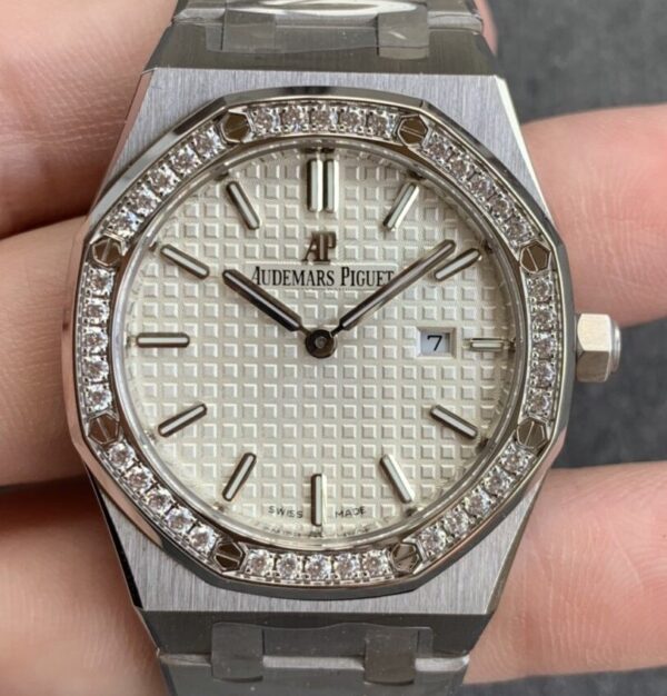 Audemars Piguet Royal Oak Ladies Watch 67651ST.ZZ.1261ST.01