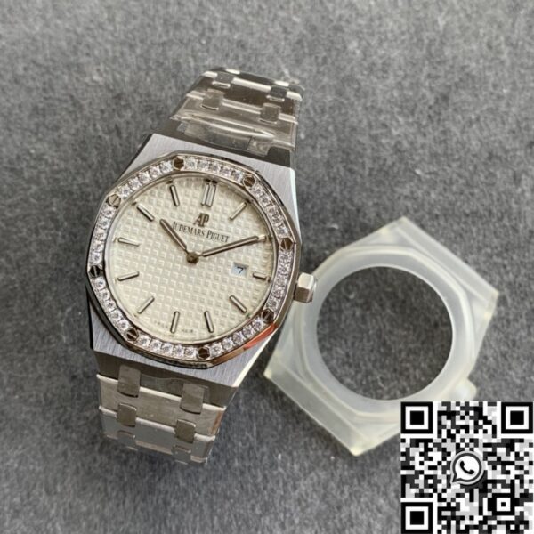 Audemars Piguet Royal Oak Ladies Watch 67651ST.ZZ.1261ST.01