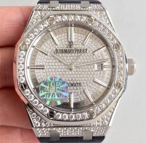 Audemars Piguet Royal Oak Diver 15452BC.ZZ.D019CR.01 41mm