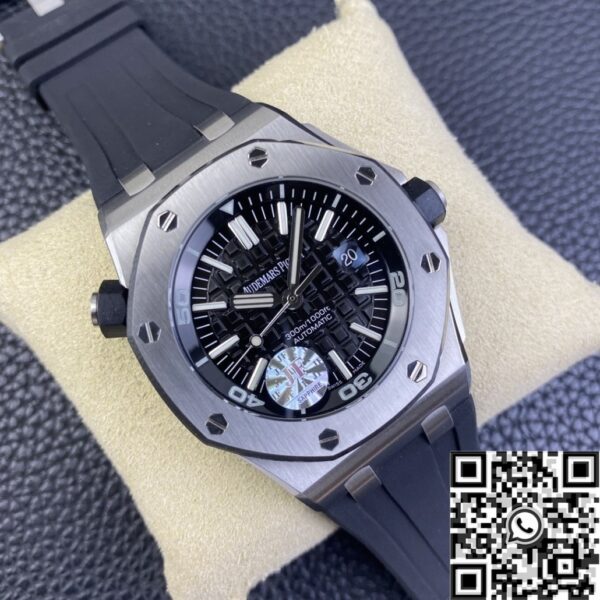 Audemars Piguet Chronograph Royal Oak Offshore 15703 V10