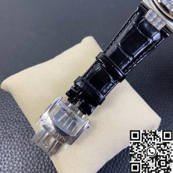 Patek Philippe Patek Philippe Nautilus 5724 Diamond Bezel Watch