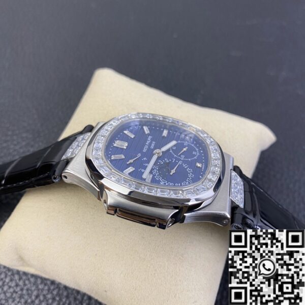 Patek Philippe Patek Philippe Nautilus 5724 Diamond Bezel Watch