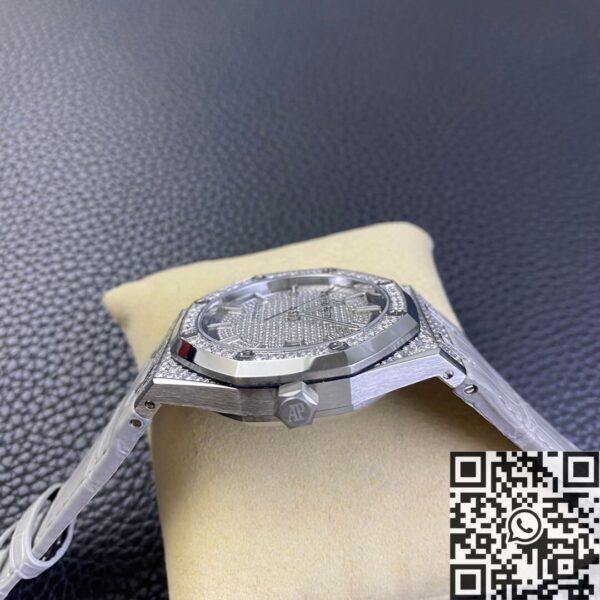 Women's Audemars Piguet Royal Oak​ 15452BC.ZZ.D019CR.01