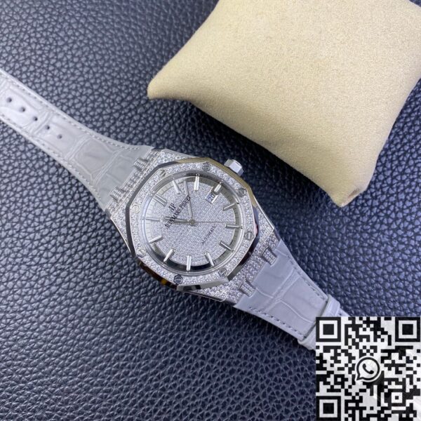 Women's Audemars Piguet Royal Oak​ 15452BC.ZZ.D019CR.01