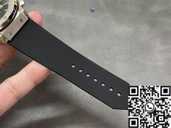 HB Factory Classic Fusion Hublot 521.NX.1171.RX Black Dial