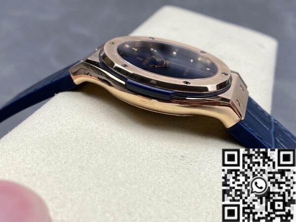Hublot Classic Fusion Ultra Thin 511.OX.7180.LR 18K Gold Blue
