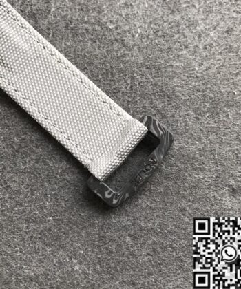 JH Custom Daytona Rolex Carbon Fiber Case White Dial Watch